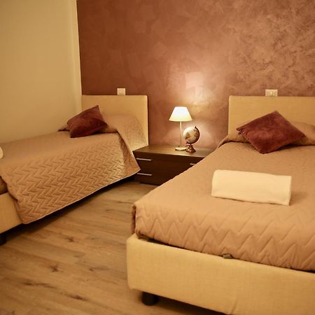 B&B La Cipressina Cavaion Veronese Bagian luar foto