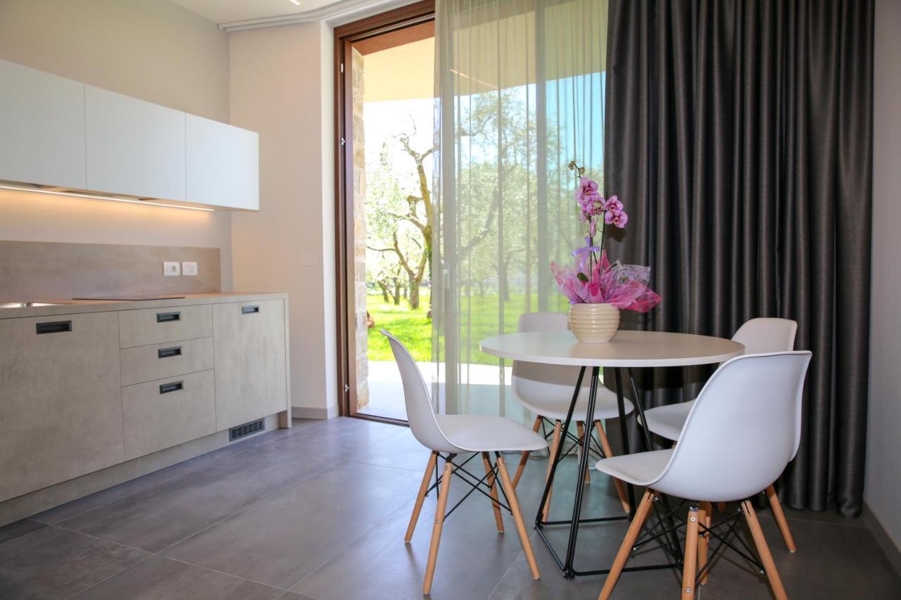 B&B La Cipressina Cavaion Veronese Bagian luar foto